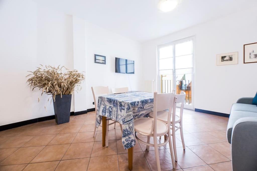 Prione'S Apartment Genoa Luaran gambar