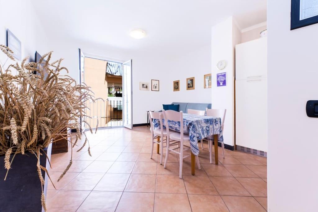 Prione'S Apartment Genoa Luaran gambar